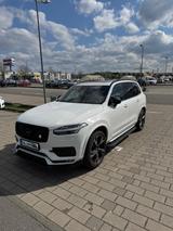 Volvo XC90 D5 AWD Geartronic R-Design R-Design - Volvo XC90 von privat