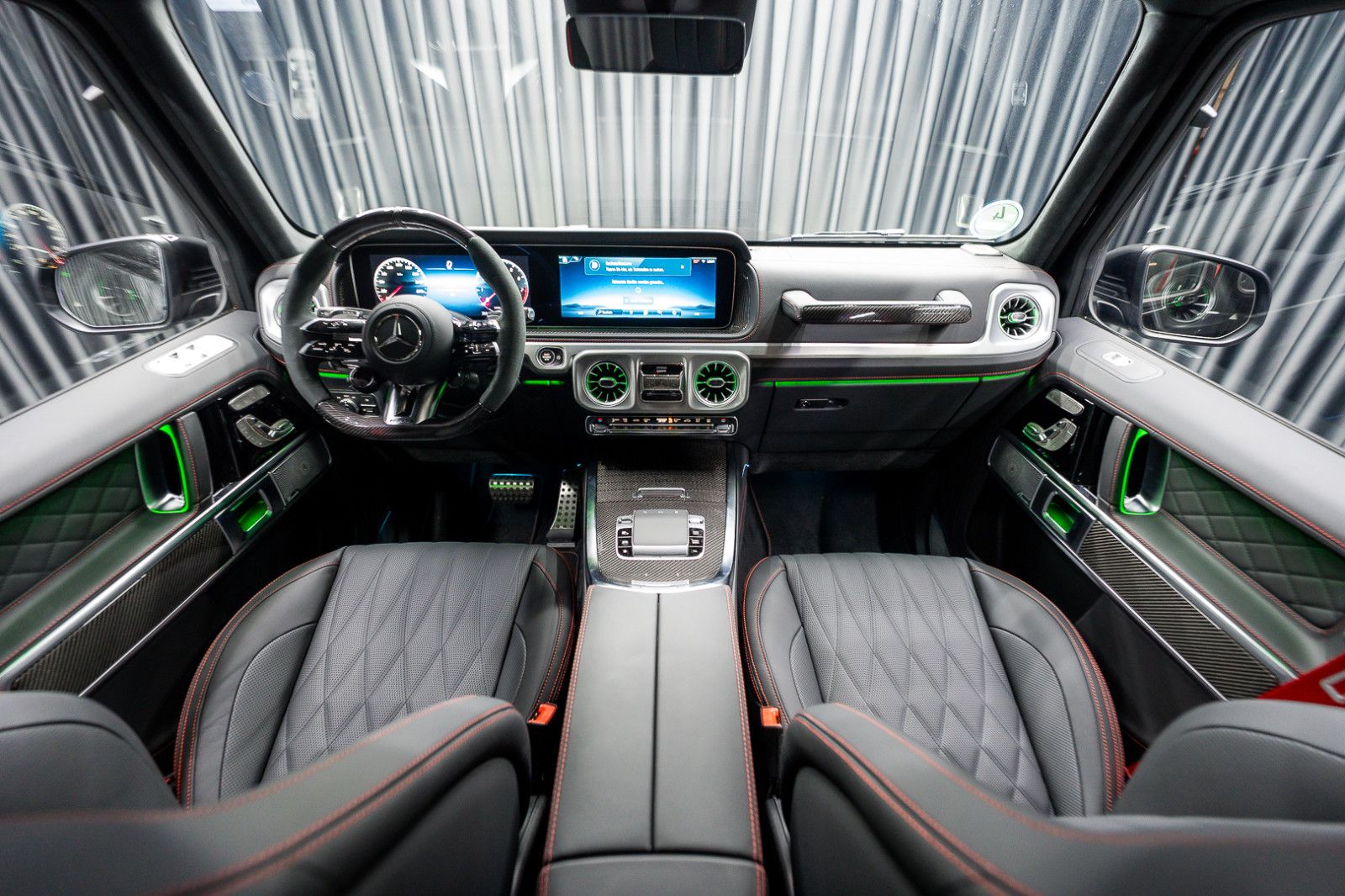 Fahrzeugabbildung Mercedes-Benz G 63 AMG Performance*Superior*A22*Carbon*2025