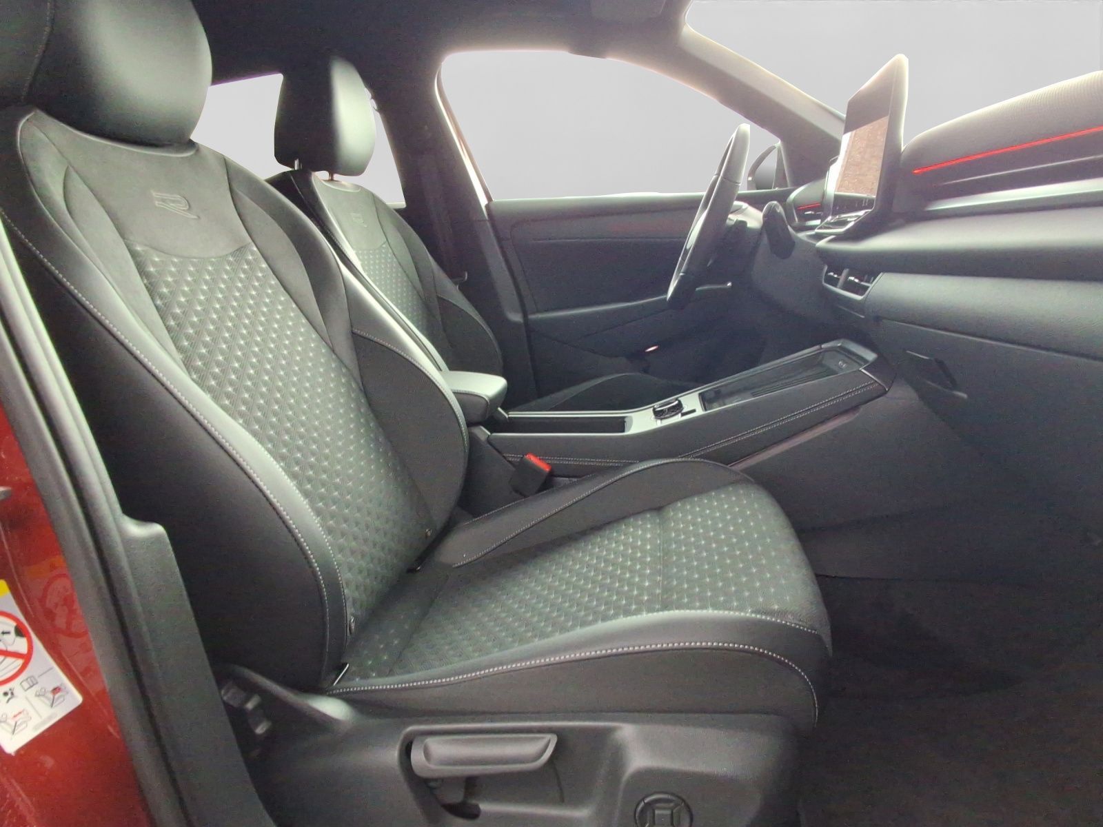 Volkswagen T-Roc 1.5 TSI DSG R-LINE LM18 MATRIX KAMERA SITZ foto 4