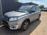 Suzuki Vitara 1.4 S 4X2 APP CAM SHZ Allwetter - Suzuki Gebrauchtwagen von 2019