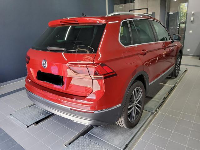 Volkswagen Tiguan Highline 2.0 TSI DSG 4M *AHK*KAM*HdUp*19*