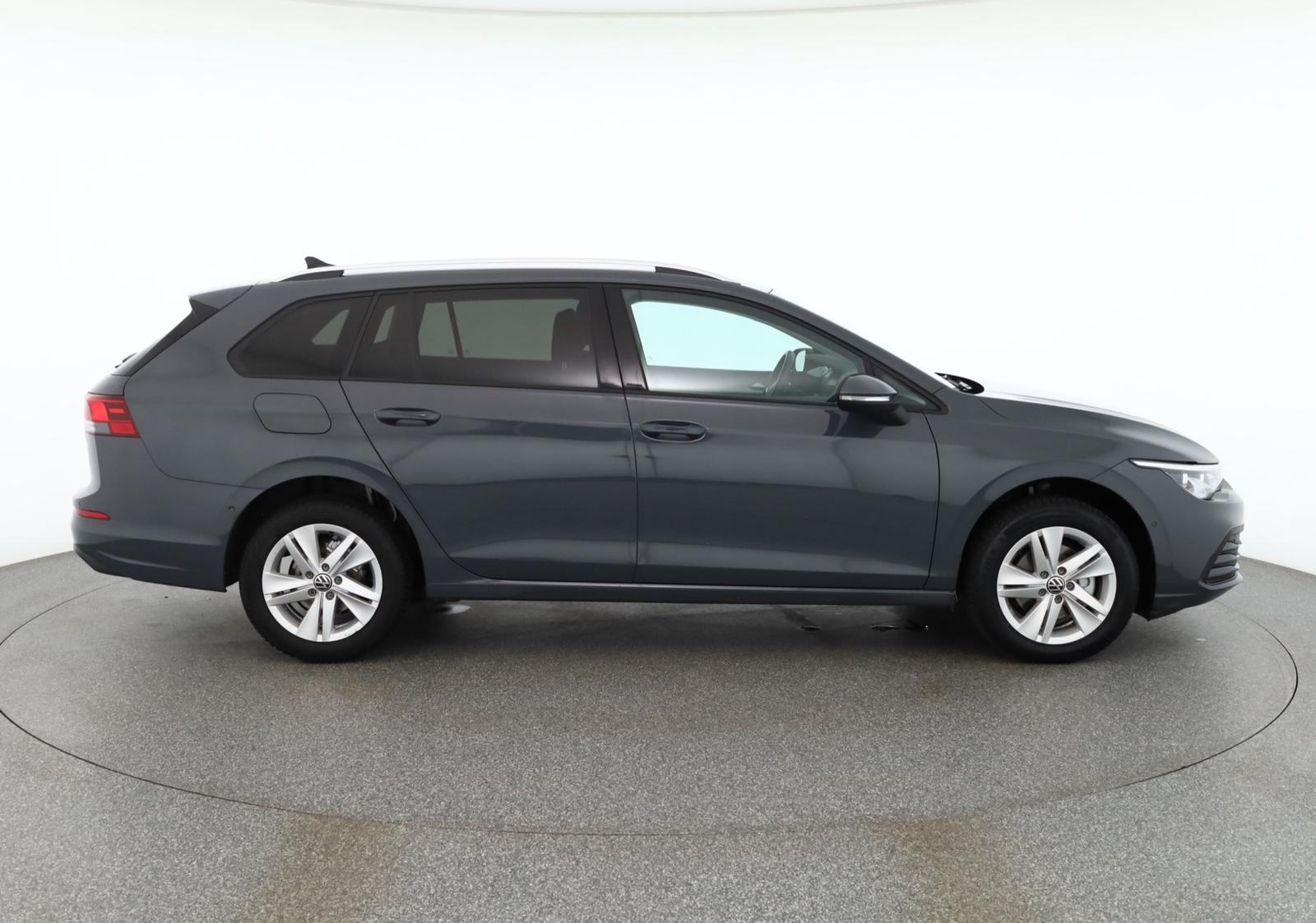 Volkswagen Golf VIII Variant 1.5 eTSI DSG Life LED Navi AHK, миниатюра 6