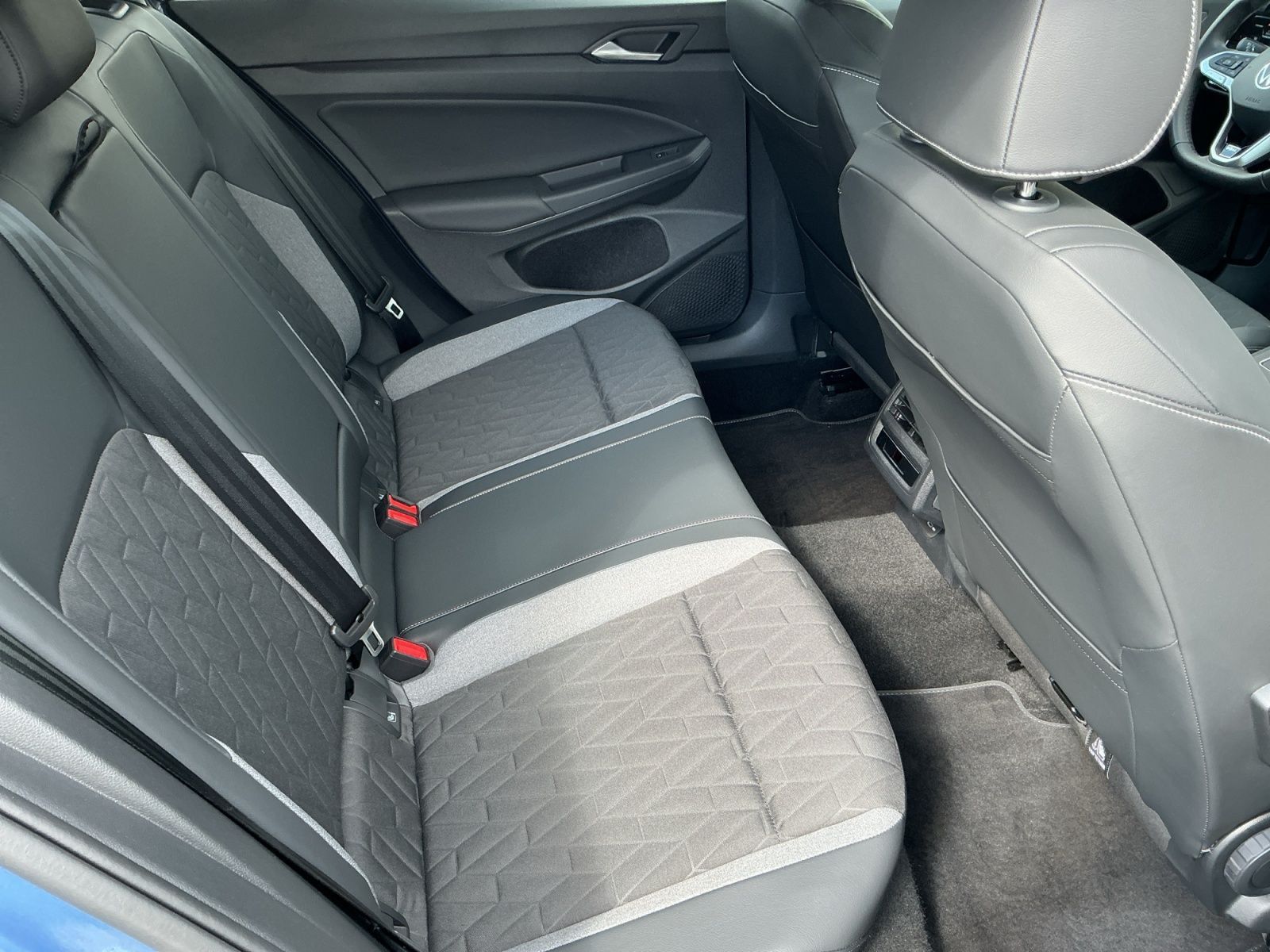Volkswagen Golf - Bild 16