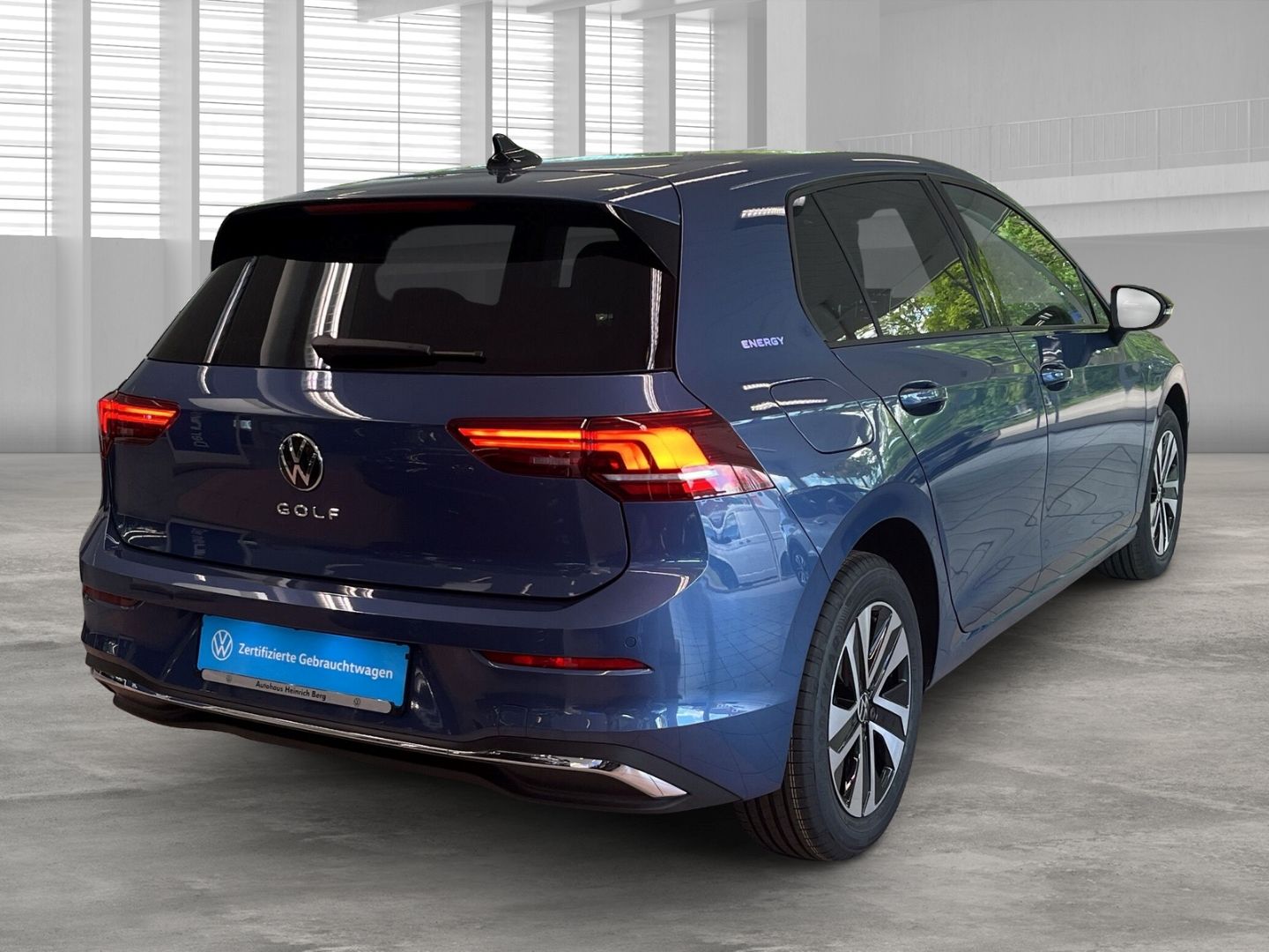 Fahrzeugabbildung Volkswagen Golf Energy Life 1.5 TSI AHK-el. klappb. Navi Di