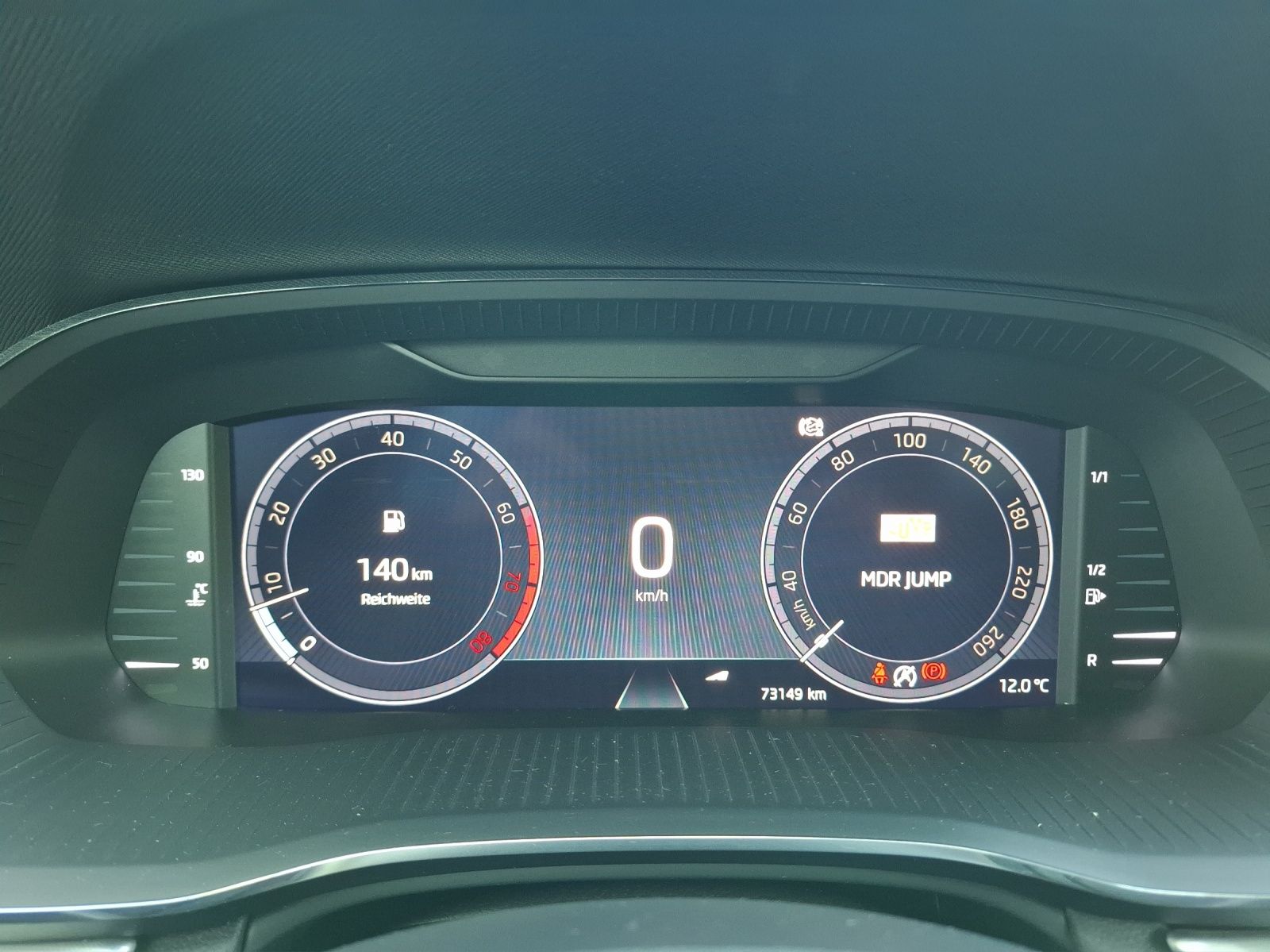 Fahrzeugabbildung SKODA Octavia Combi TSI Style Matrix Navi HUD ACC AHK