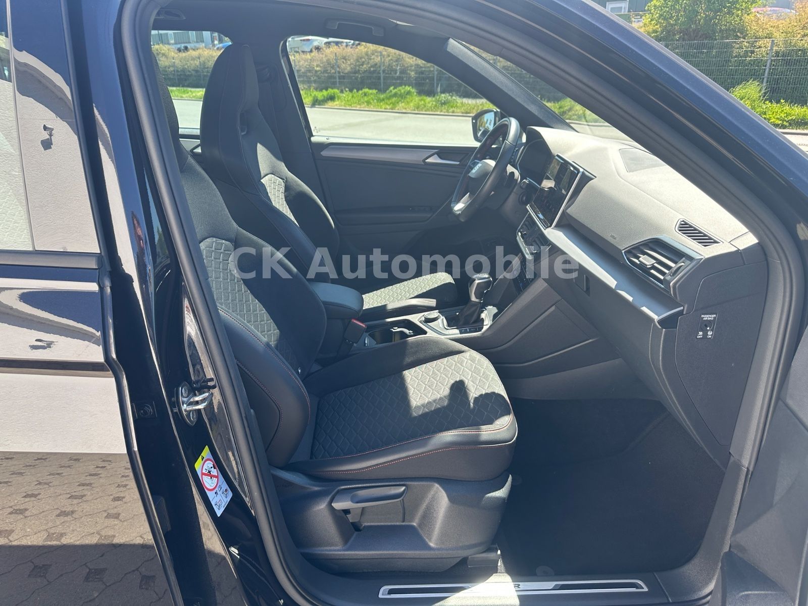 Fahrzeugabbildung SEAT Tarraco FR 4Drive 2.0TDI/Navi/Pano/LED/ACC/AHK