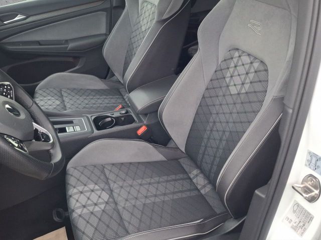 Golf VIII (8) R-Line 2.0 TDI Matrix-LED Navi