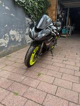 Kawasaki ZX6R ZU VERKAUFEN  - KAWASAKI 2010 ZX6R