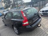 Volvo V50 Kombi 1.6 D Kinetic Tuv bis 11.2026 - Volvo V50: 20d
