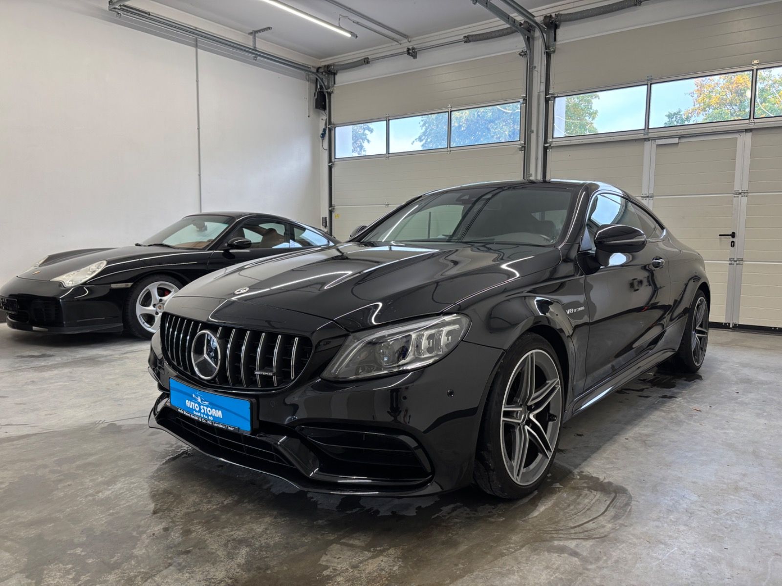 MERCEDES-BENZ C 63 AMG Coupe*ACC*Burmester*Pano*LED*R-Kam* Nav
