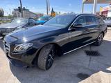 Mercedes-Benz E -Klasse T-Modell E 300 de *Kam*PDCs*PANO*LED* - Mercedes-Benz E 300 in Wuppertal