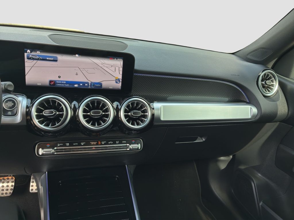 Fahrzeugabbildung Mercedes-Benz GLB 200 d AMG*NightPaket*Kamera*el.Heckklappe