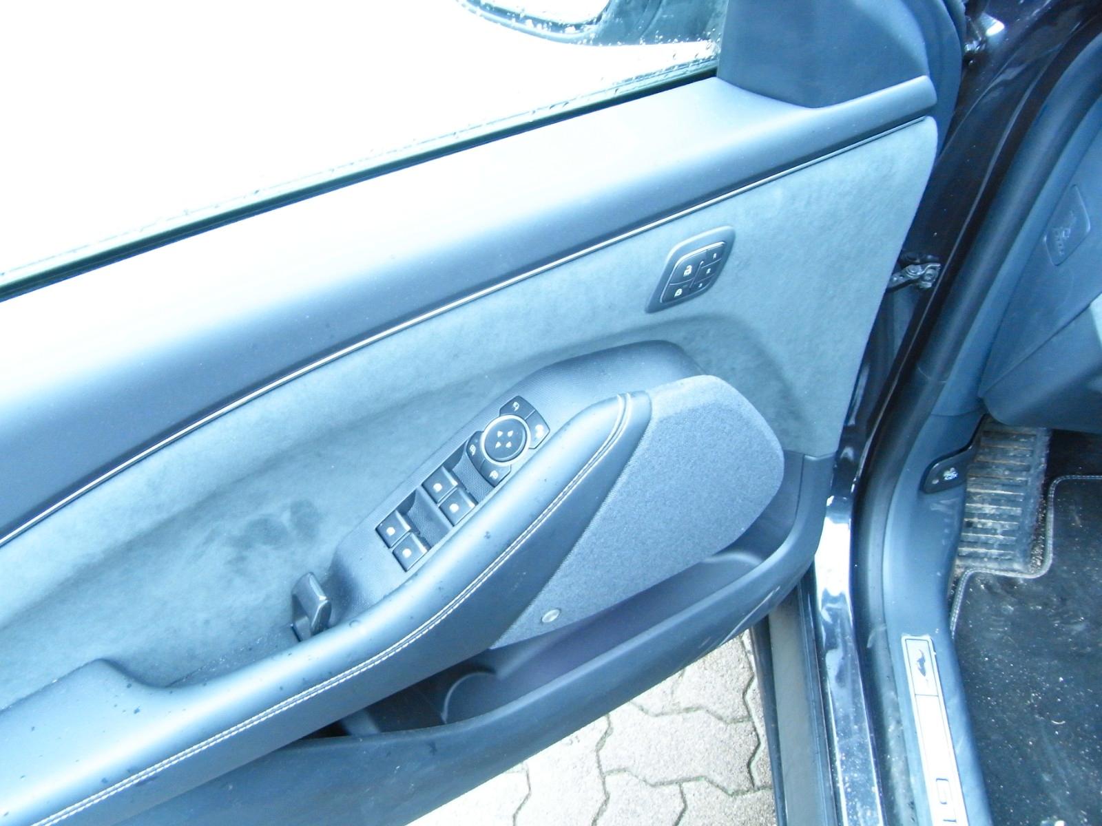 Ford Mustang Mach-E GT AWD Aktionspreis Panoramadach