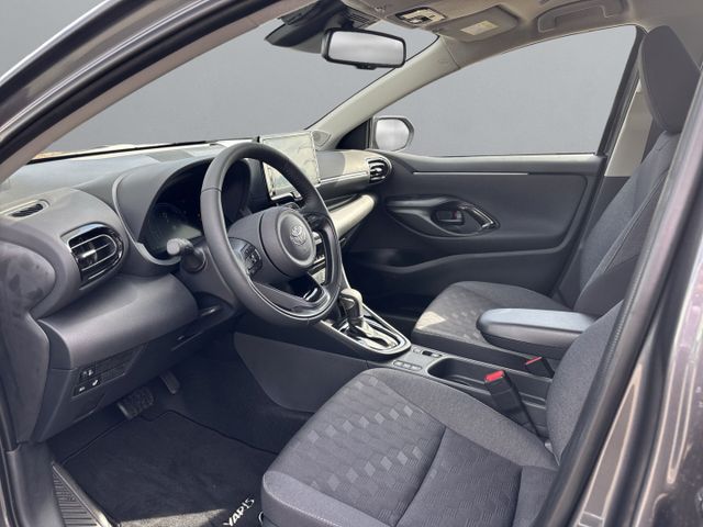 Yaris Hybrid Team Deutschland 1.5 LED Apple Car