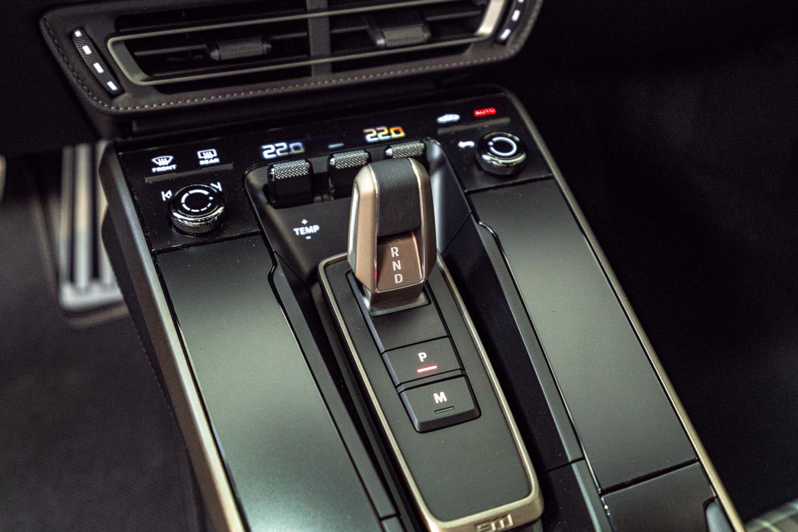 Porsche 911 Turbo 50 Jahre*Carbondach*Heritage*Burm*360°