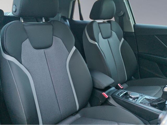 Q2 35 TFSI S line S-tronic