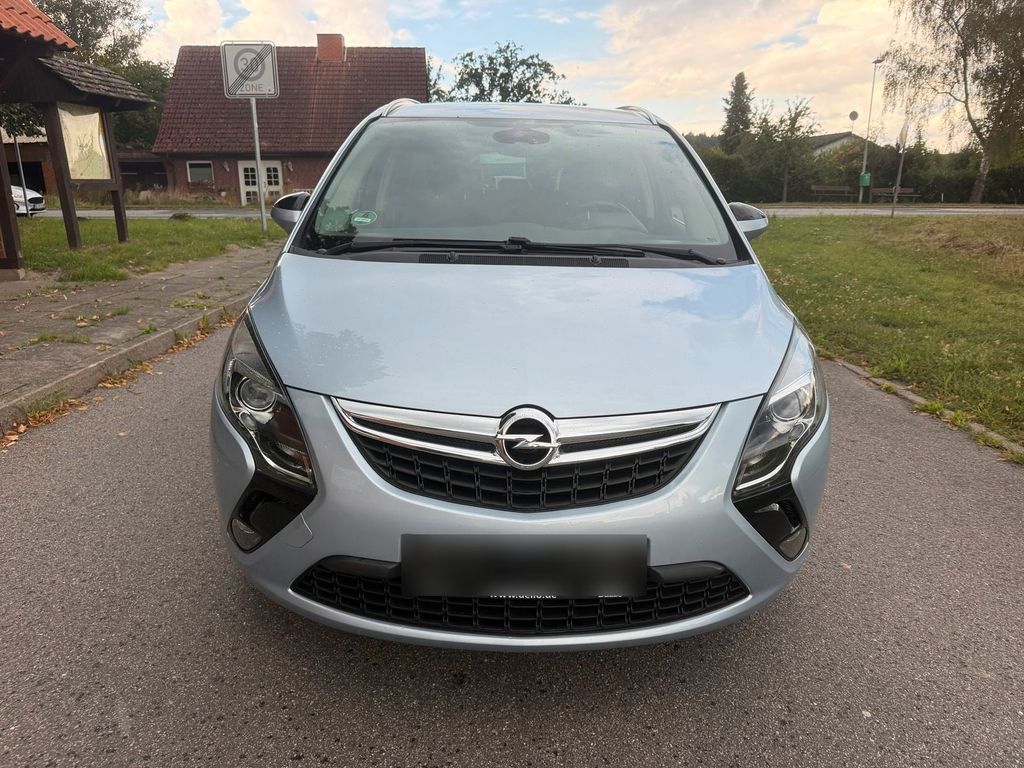 Image of Opel Zafira Tourer