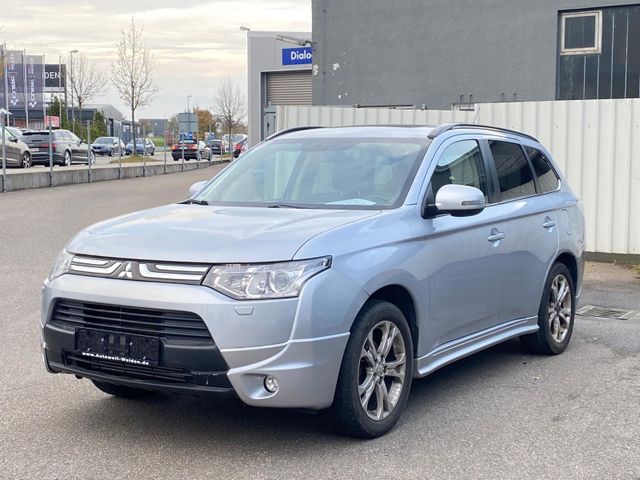 Mitsubishi Outlander 2.2 DI-D Instyle 4WD 7 Sitze