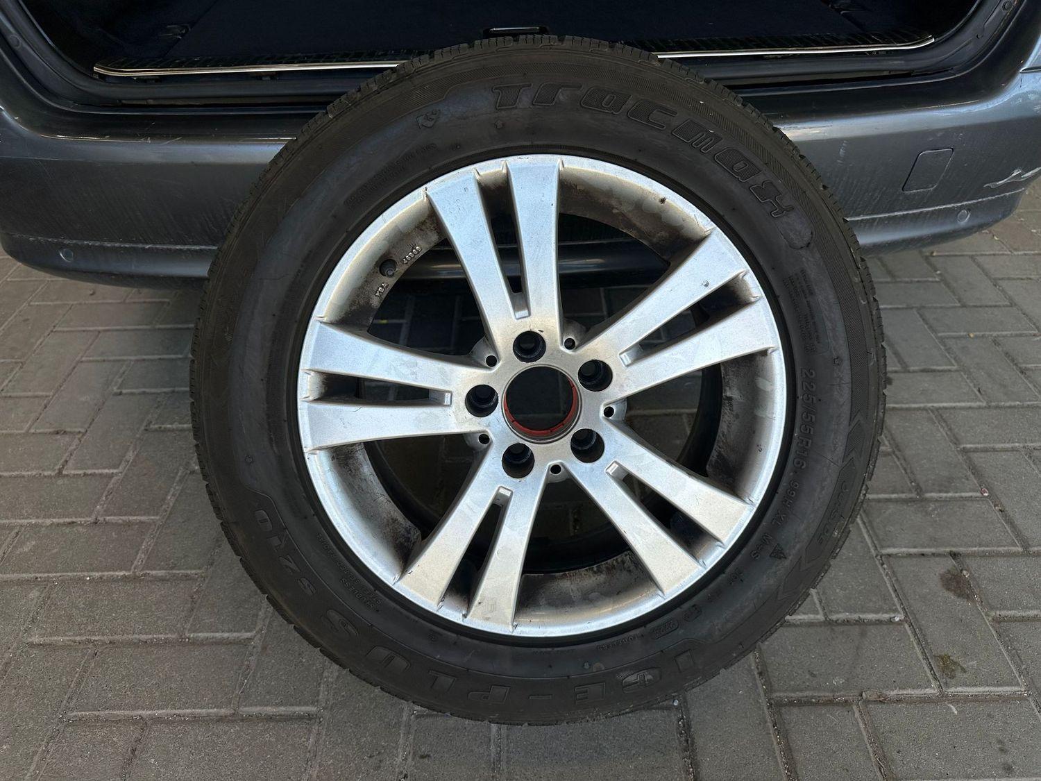 Mercedes-Benz E280 2006 — photo 31