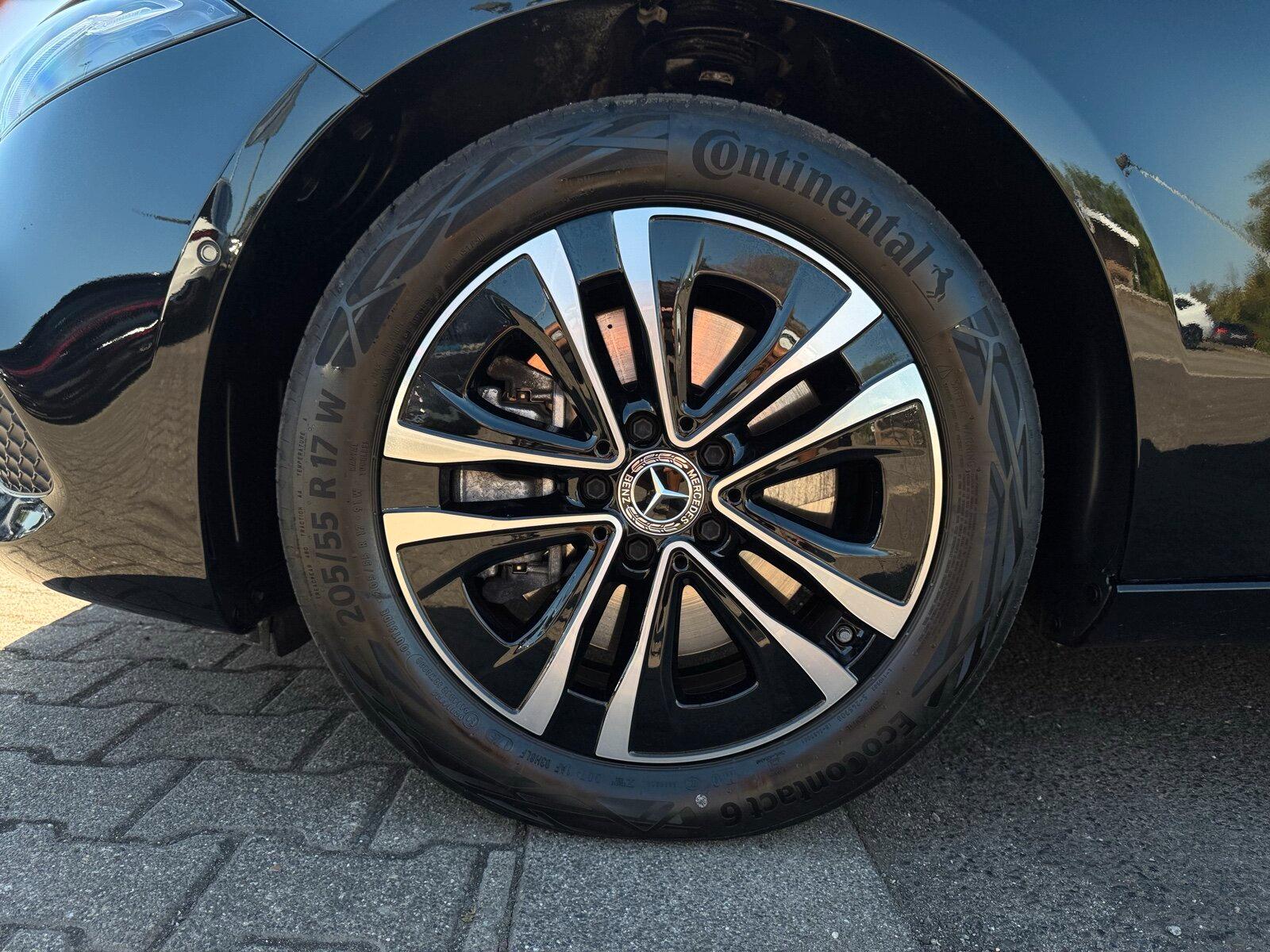Mercedes-Benz A 250 e PROGRESSIVE +NAVI+LED+KAMERA+ASSIST+SHZ+