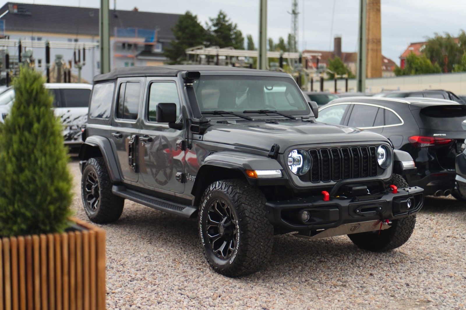 Fahrzeugabbildung Jeep Wrangler 3.6 V6 UNLIMITED SAHARA OFFROAD 4x4 LED