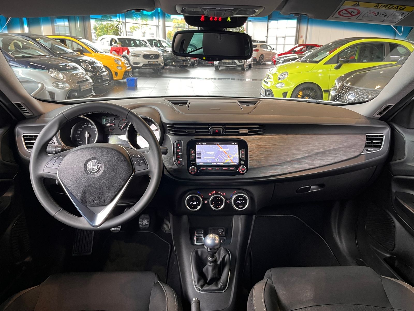 Fahrzeugabbildung Alfa Romeo Giulietta Super SHZ XENON NAVI ALU