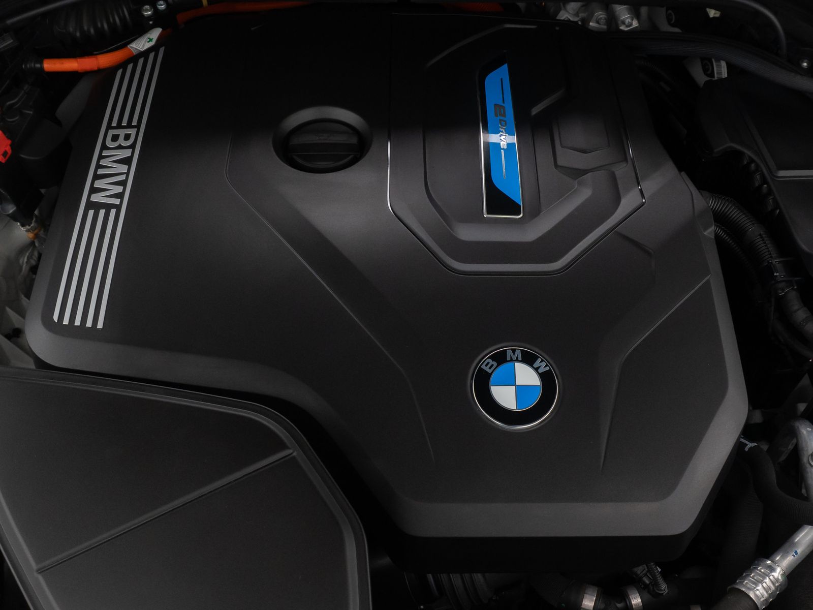 Fahrzeugabbildung BMW X3 xD30e ACC 360°FernlichtAss HiFi Alarm HUD DAB