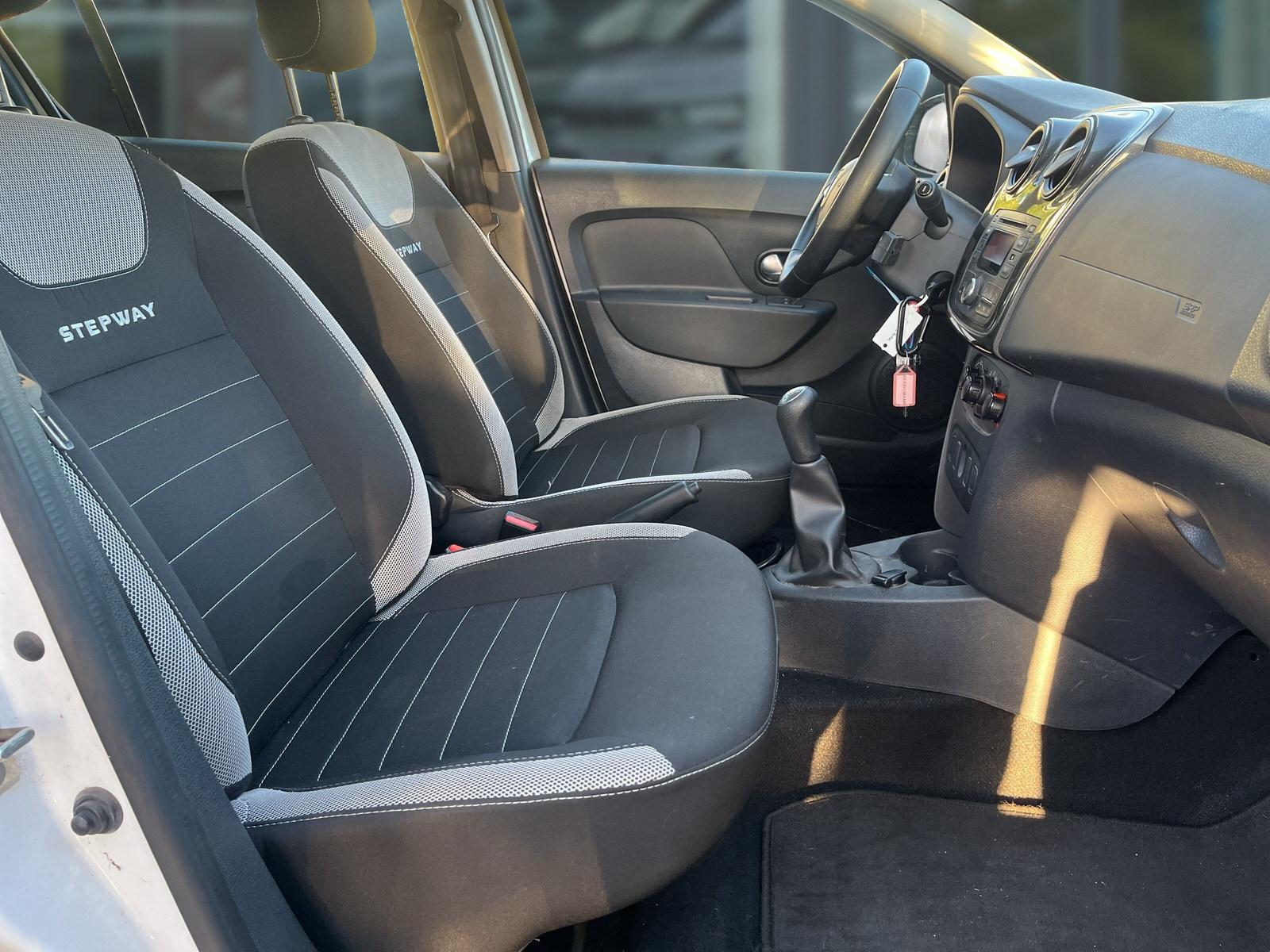 Dacia Sandero TCe 90 Stepway Ambiance Klima, Radio