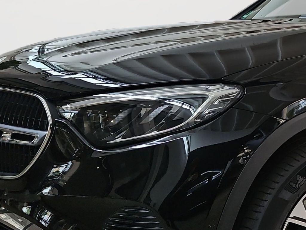Fahrzeugabbildung Mercedes-Benz GLC 200 4MATIC +360+AHK+Winter+Akustikglas+LED+