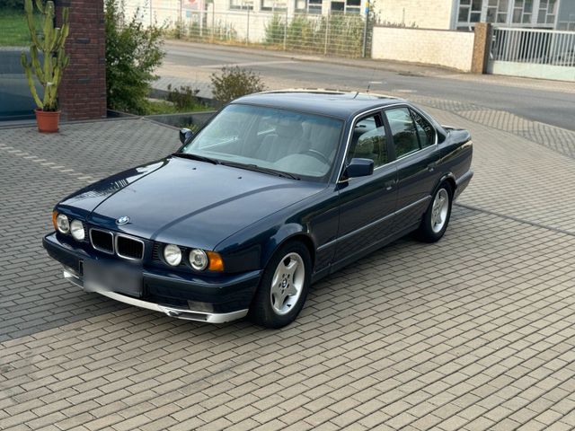 BMW E34 | 525i | SCHALTER | SPERRDIFF | LA...