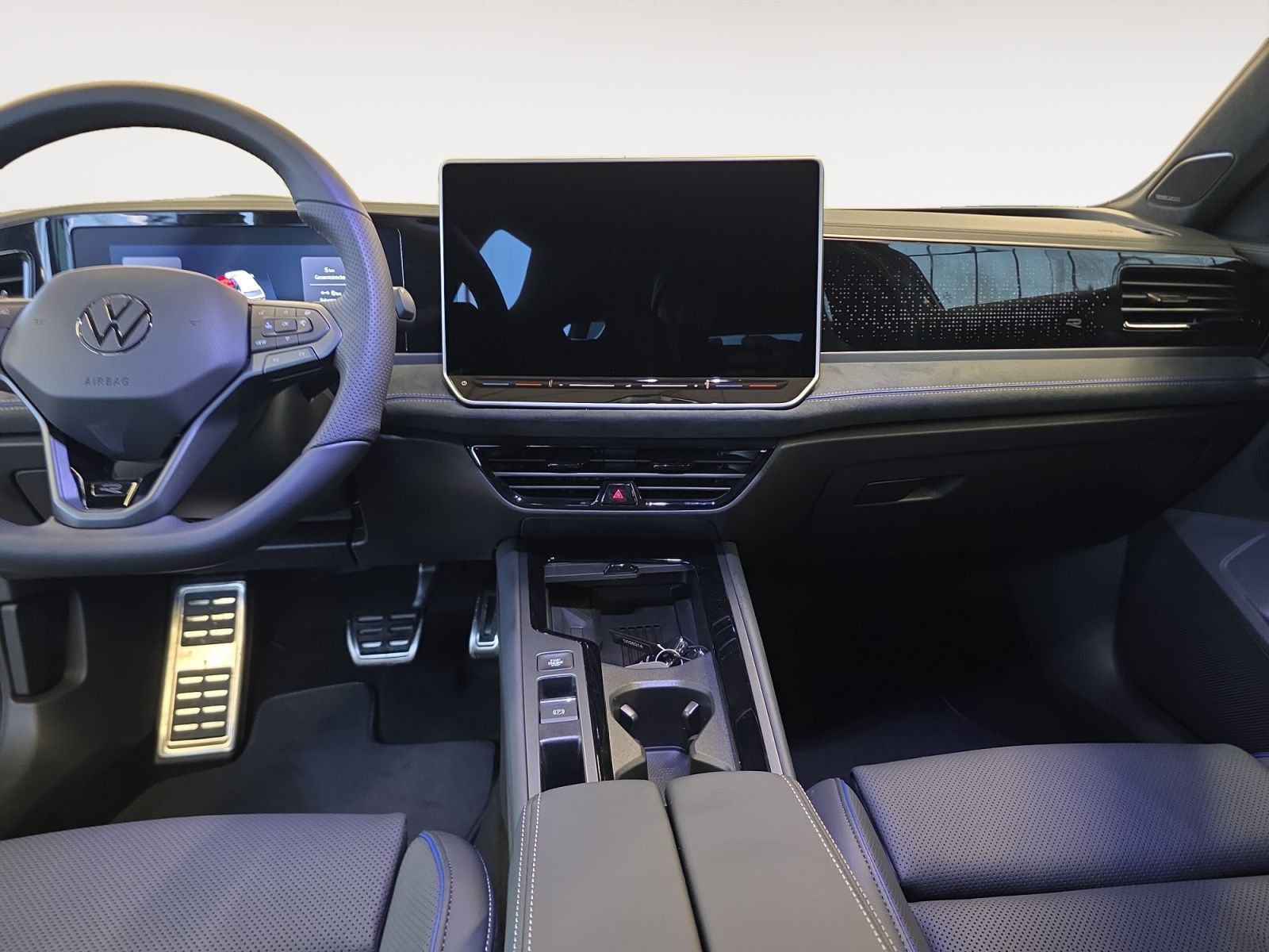 Volkswagen Passat - Bild 12