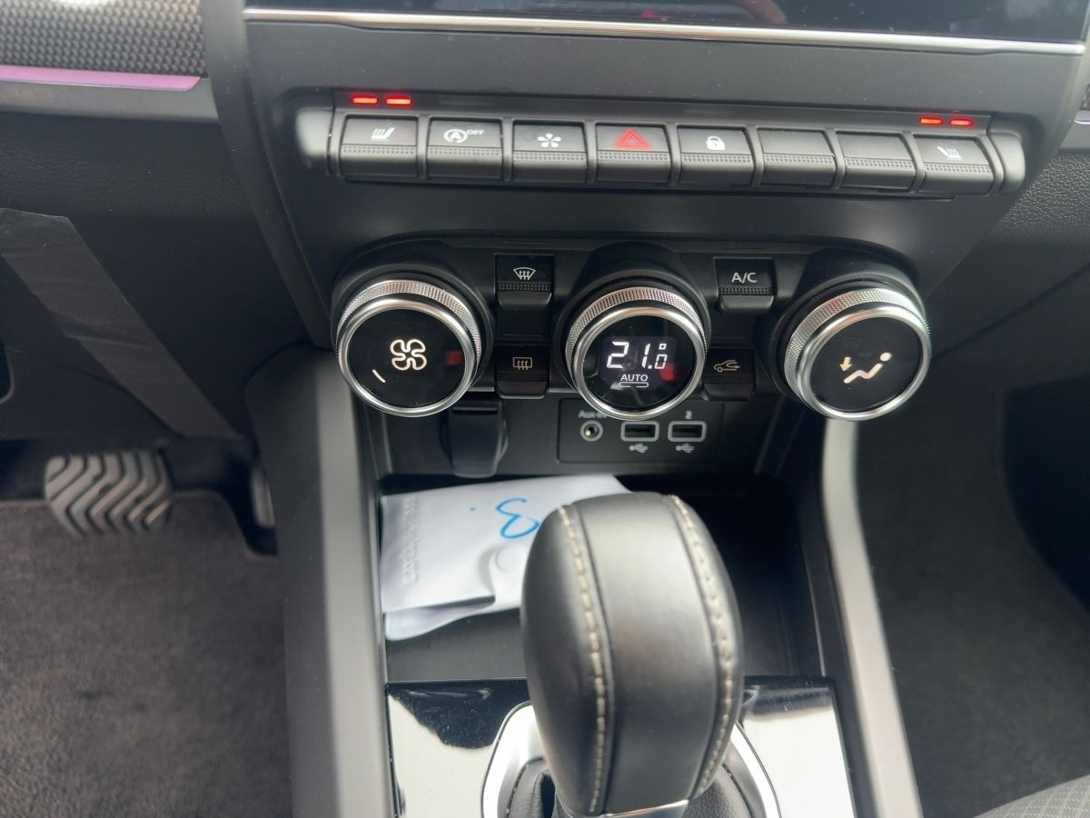 Fahrzeugabbildung Renault Arkana INTENS TCe 140 EDC SHZ Navi Kamera