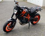 KTM Duke 690 R - KTM DUKE 690 R