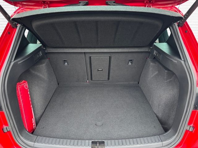 Fahrzeugabbildung CUPRA Ateca 2.0 TSI 4Drive DSG Allrad KLIMA LED NAVI A