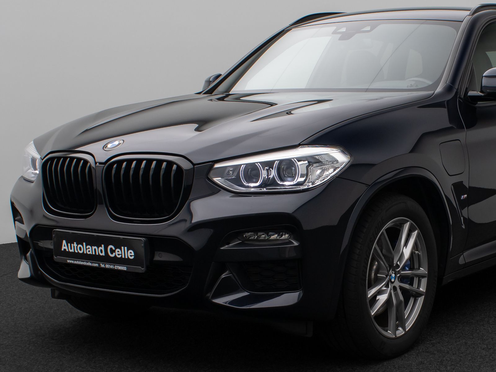 Fahrzeugabbildung BMW X3 xD30e M Sport DAB CockPit+ PDC AHK LED 19Zoll