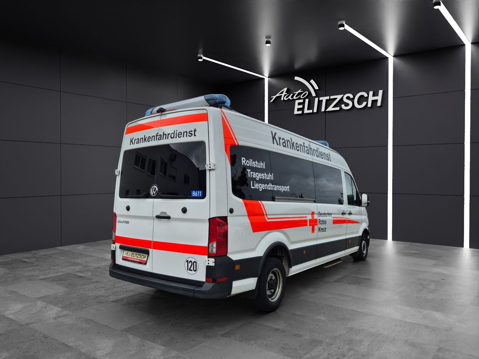 Fahrzeugabbildung Volkswagen Crafter 50 DSG LR HD 9-Si Rollstuhllift Trittstu