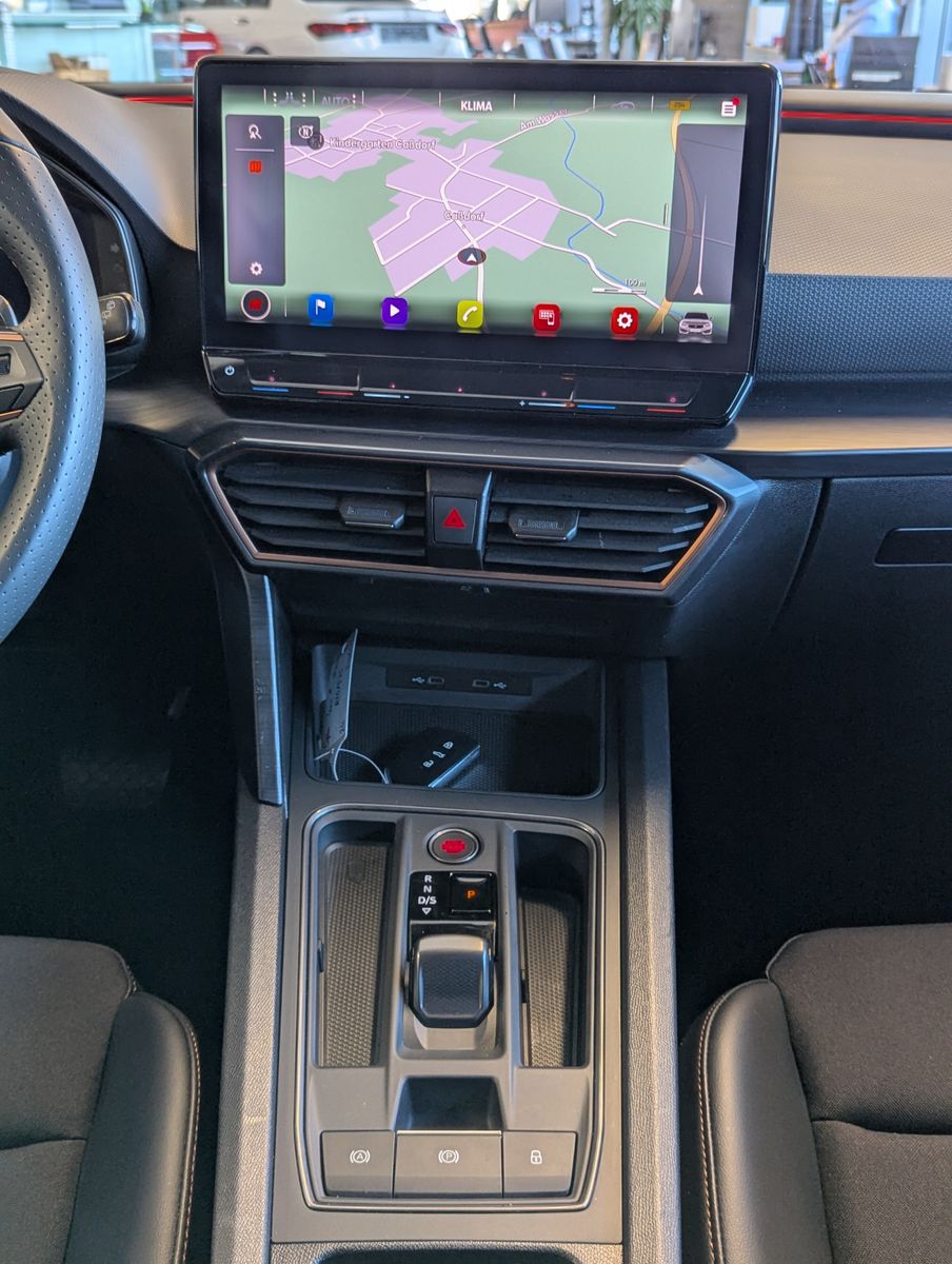 CUPRA Leon 1.5eTSI DSG Matrix Cam Vision+ el. Heck AHK - Image 20