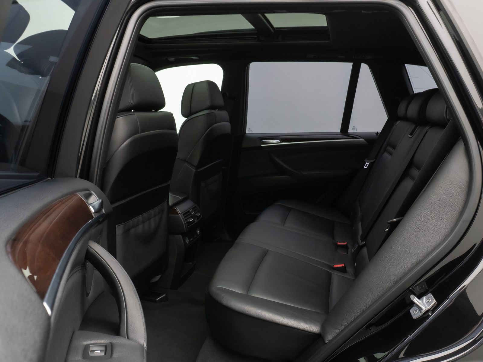 Fahrzeugabbildung BMW X5 xD40d  Sport Panorama Kamera HUD HiFi SoftCL
