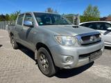 Toyota Hilux Double Cab Life 4x4 - gebrauchte Toyota Hilux aus dem Jahr 2010