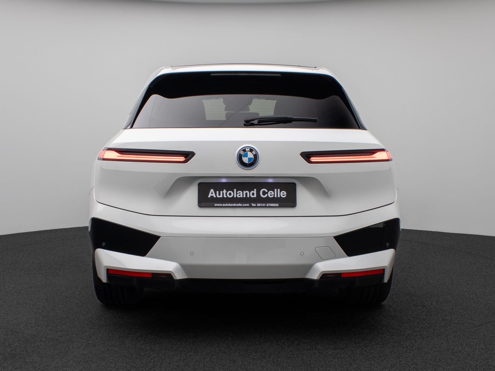 Fahrzeugabbildung BMW iX xD40 Sport SkyLounge 360°DAB H/K AHK 22Zoll