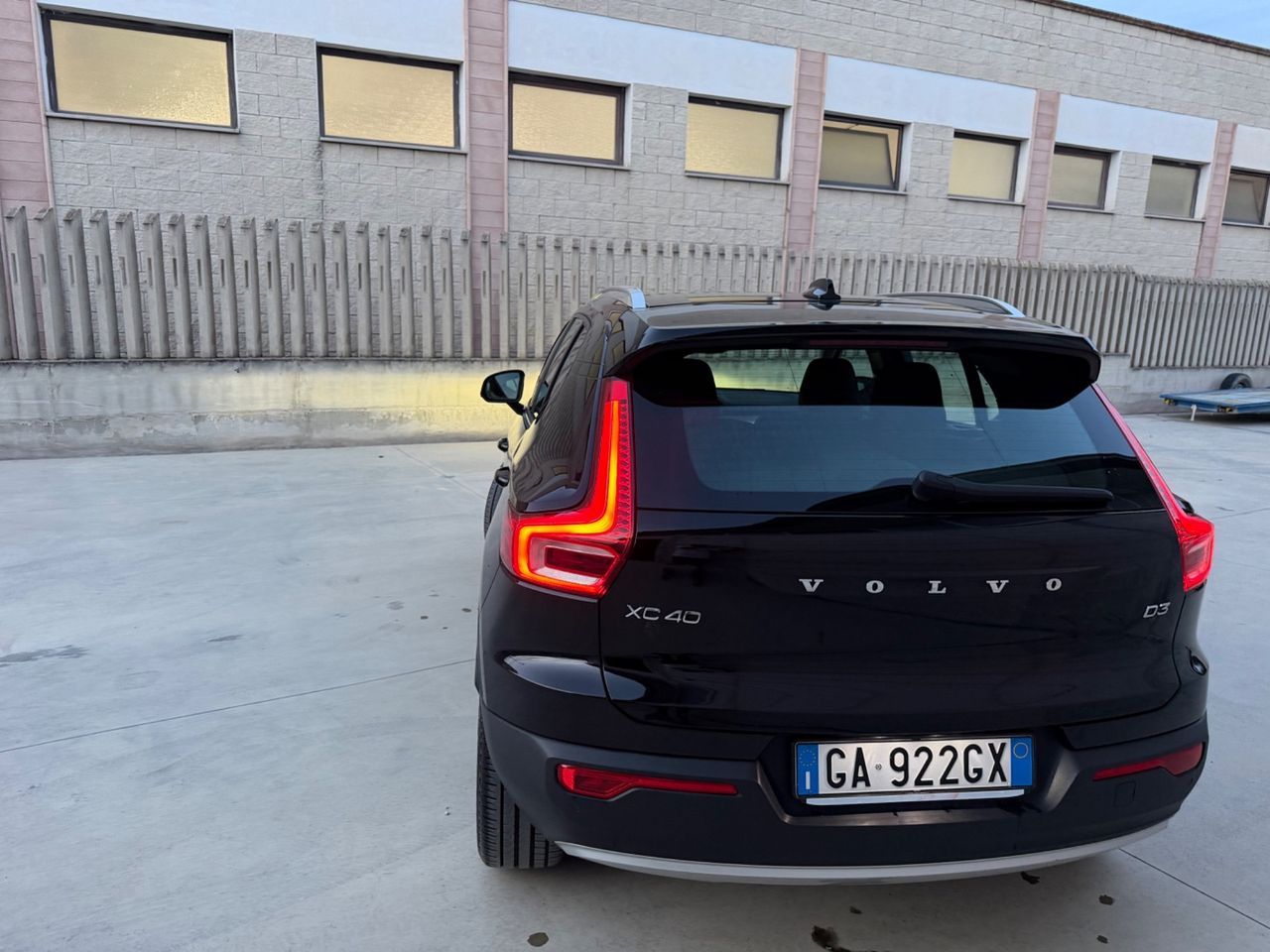 Volvo XC40 D3 Momentum imagem 3