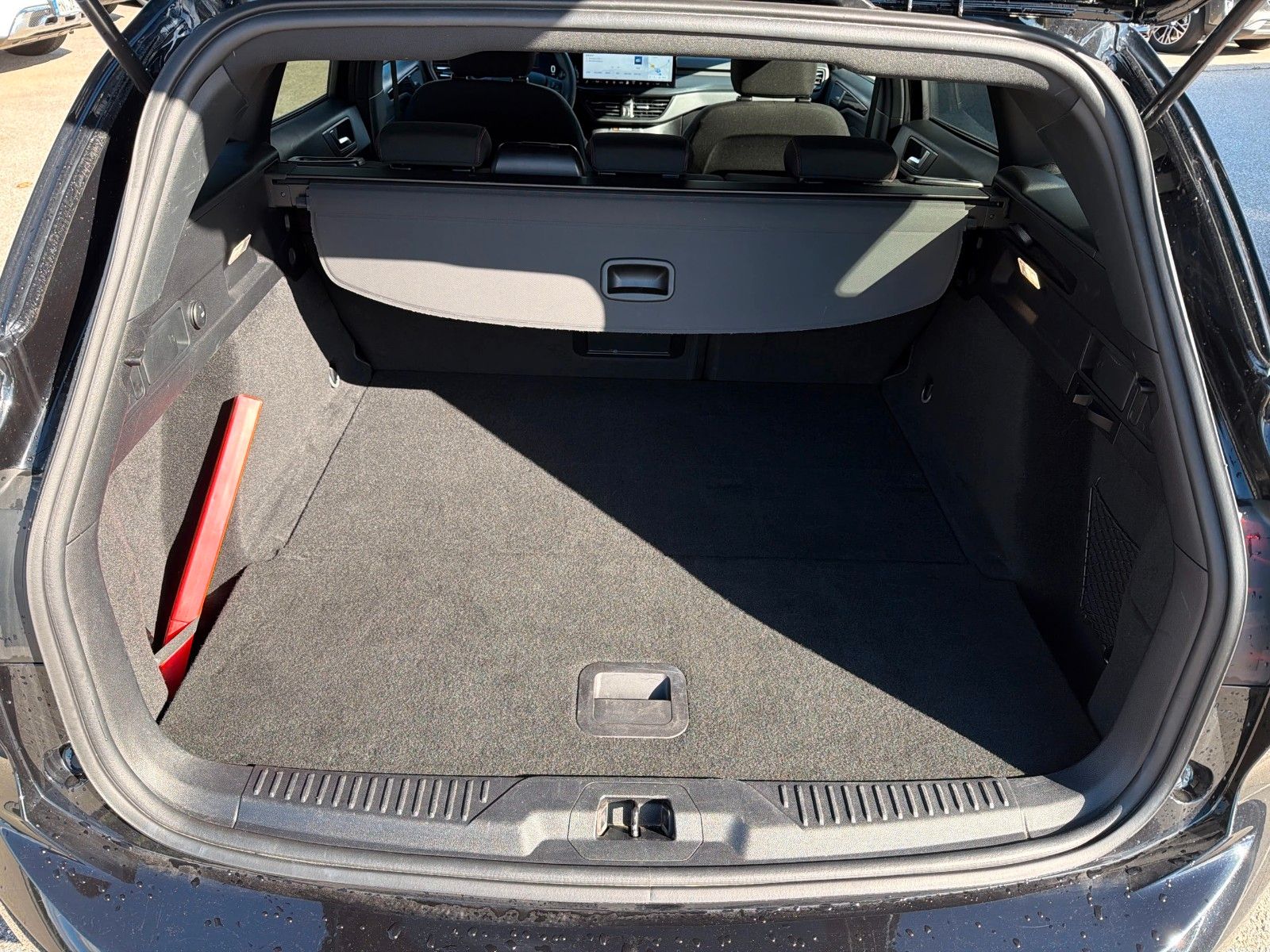 Fahrzeugabbildung Ford Focus Turnier ST-Line X
