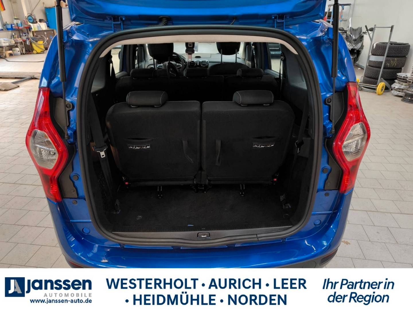 Fahrzeugabbildung Dacia LODGY Comfort TCe 100 GPF 7-Sitzer