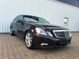 Mercedes-Benz E 250 CDI AVANTGARDE-AUTOMATIK-XENON-EURO 5 - Mercedes-Benz E-Class aus 2009