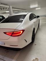 Mercedes-Benz CLS 400 d 4MATIC - Air Body Control Luftfahrwerk - weiße Mercedes-Benz CLS 400