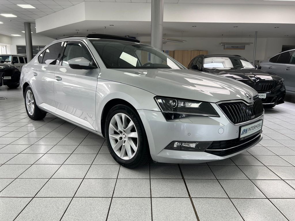 Skoda Superb 2.0 TDI Style Pano*Memory*KAM*NAV*CarPlay