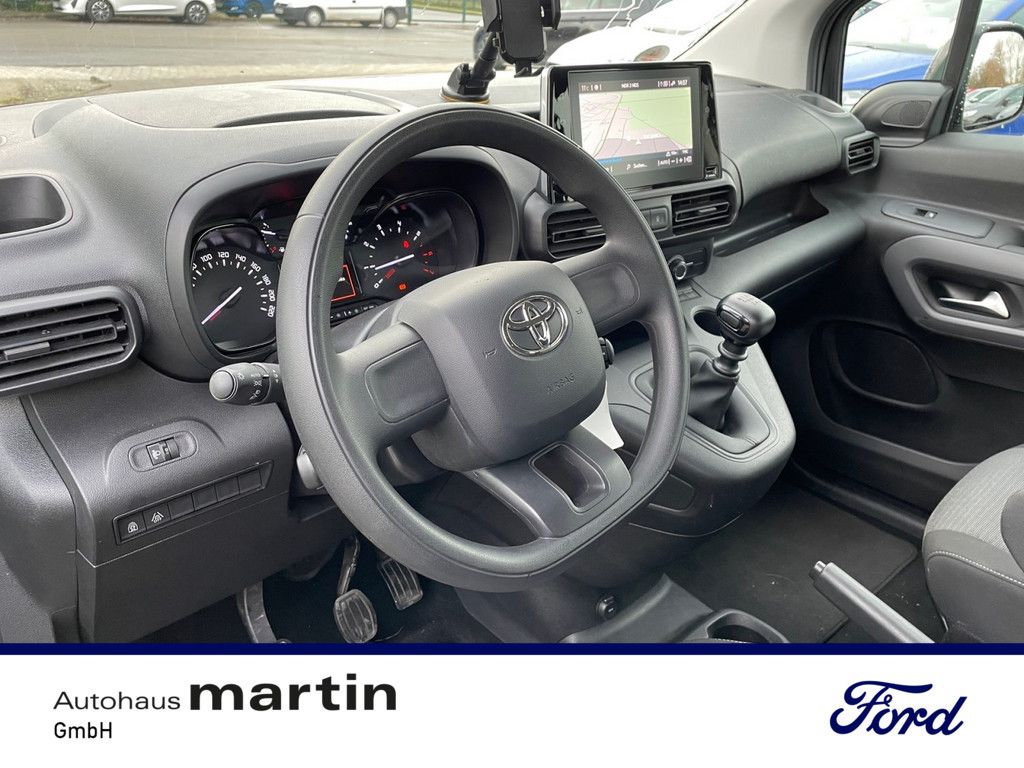Fahrzeugabbildung Toyota Proace City Verso L1 Shuttle USB KLIMA SHZ NAVI