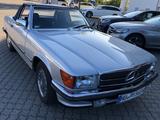Mercedes-Benz SL 560 - silberne Mercedes-Benz SL 560