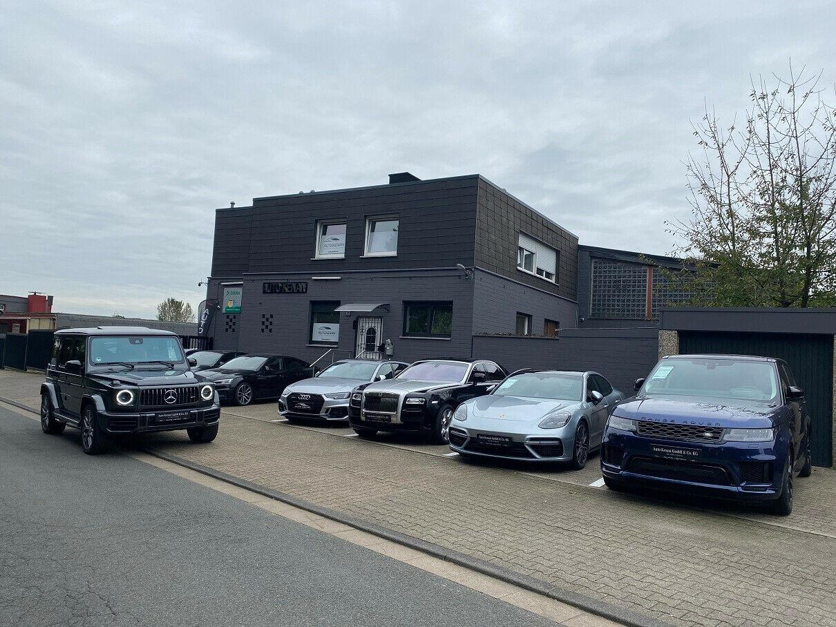 showroom-image-main