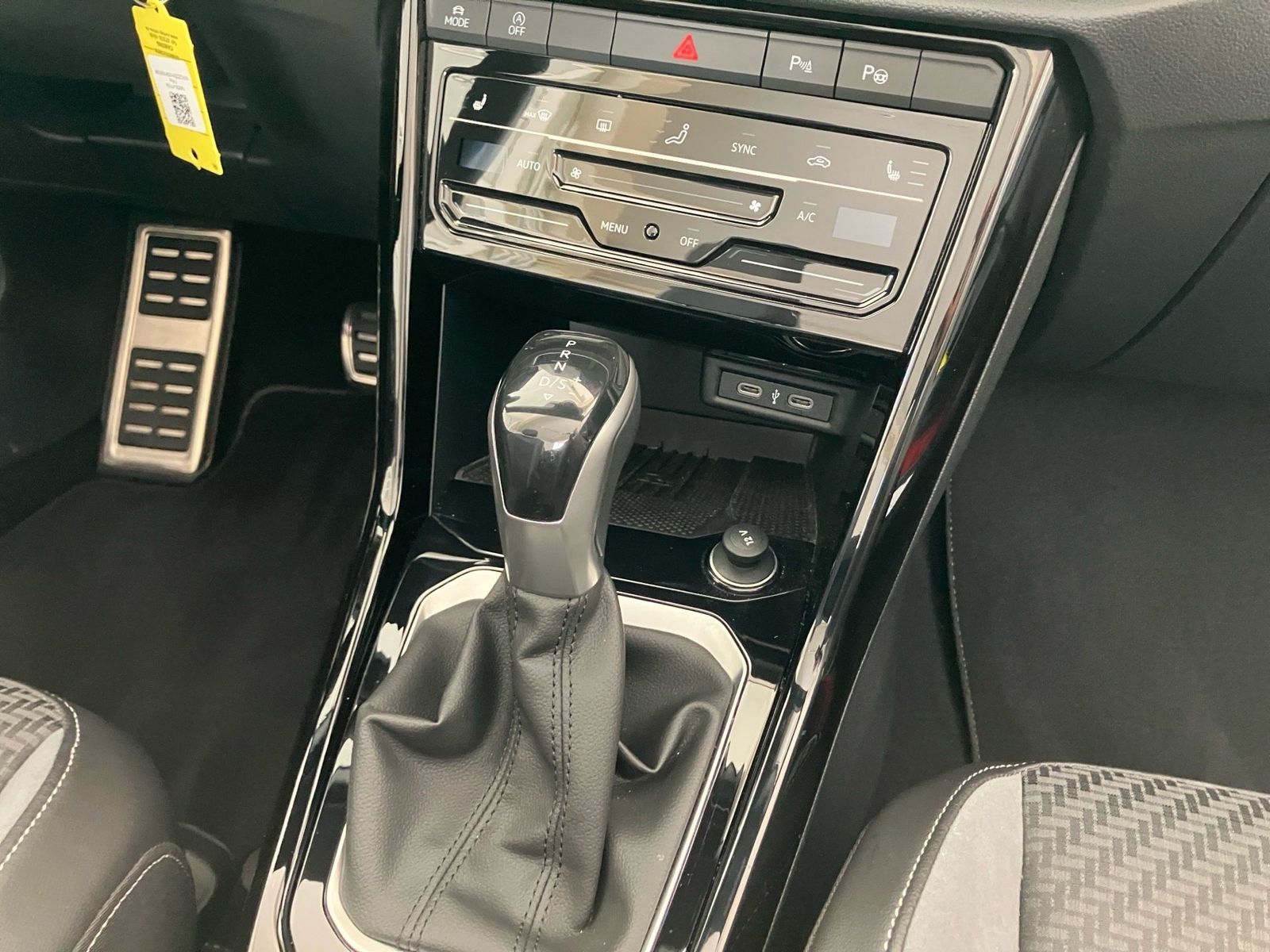 Volkswagen T-Roc - Bild 15